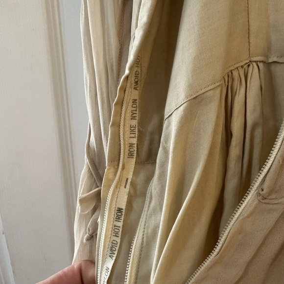 VTG Tulle and Lace Beige Midi Dress With Slip Size 4 - Picture 7 of 13